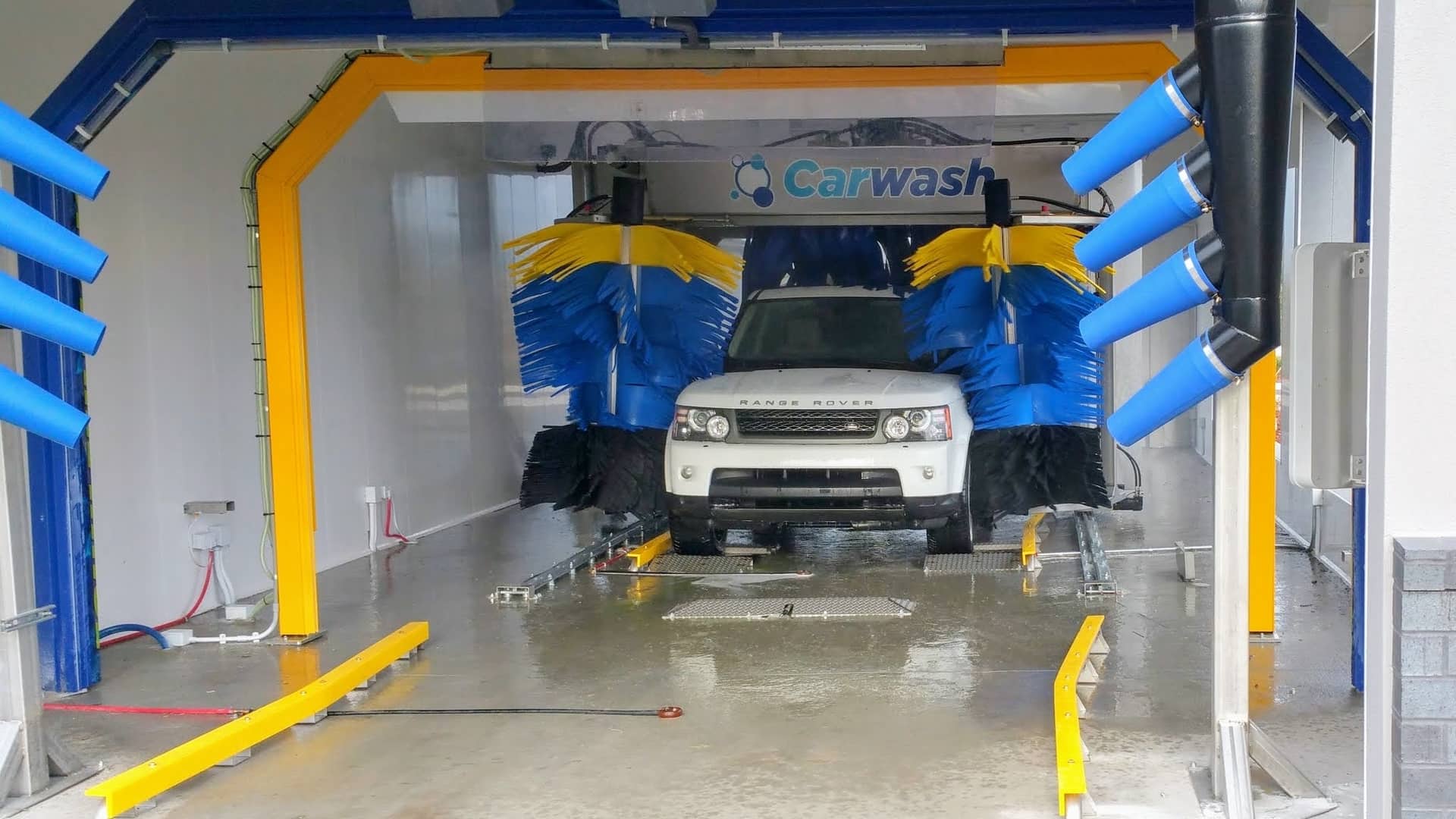 Cipher’s skilled cleaning team offering specialized cleaning services for service and wash stations